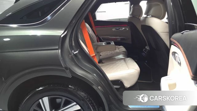 Genesis GV70 2024 Цвет тростника из Кореи, фото 2