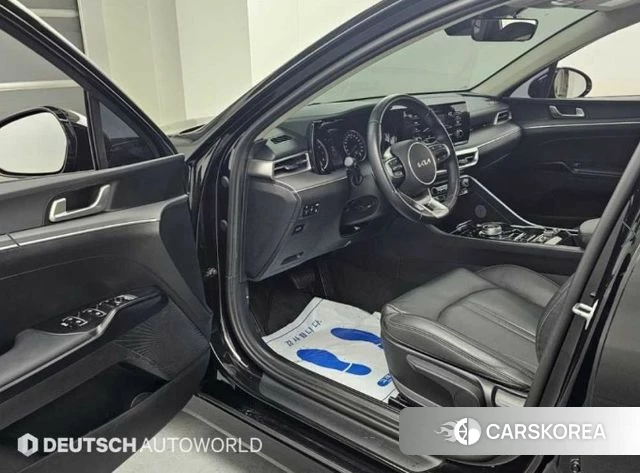 Kia K5 3rd generation 2022 Черный из Кореи, фото 2