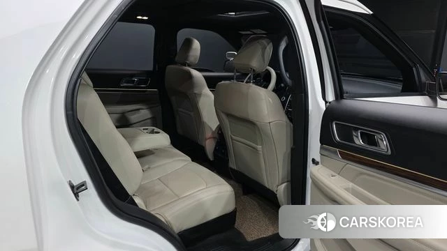 Ford Explorer 2019 Белый из Кореи, фото 2