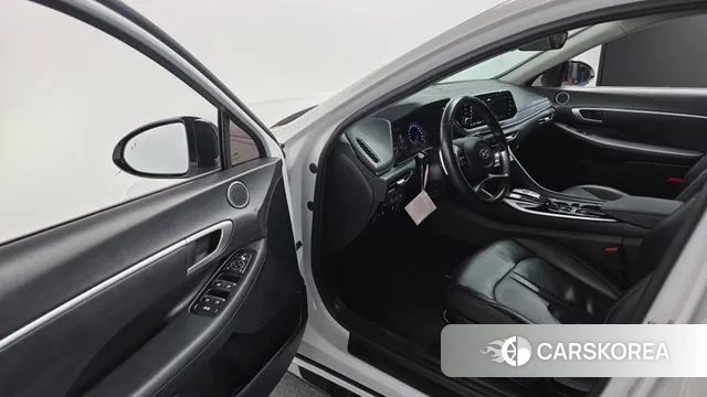 Hyundai Sonata (DN8) 2022 Белый из Кореи, фото 2
