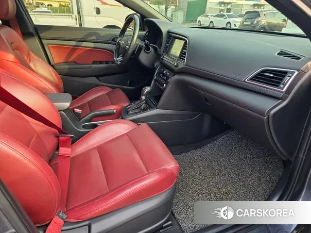 Hyundai Avante AD 2018 Серый из Кореи, фото 2