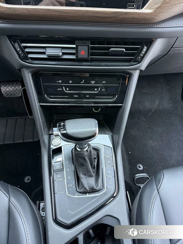 Volkswagen Tharu 2021 Белый из Китая, фото 2