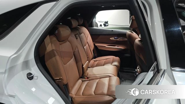 Genesis GV70 2024 Белый из Кореи, фото 2