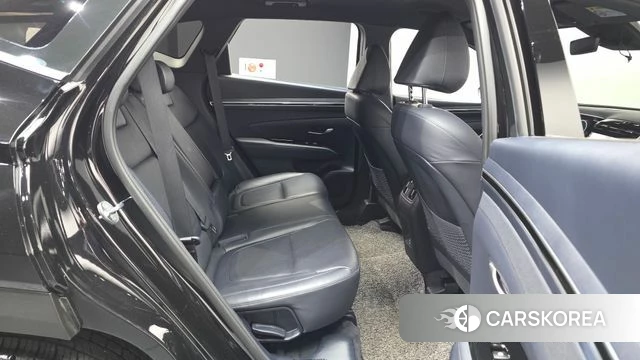 Hyundai Tucson (NX4) 2021 Черный из Кореи, фото 2