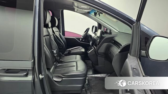 Hyundai Staria 2021 Серый из Кореи, фото 2