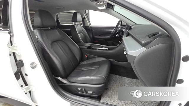 Hyundai Sonata D Edge (DN8) 2024 Белый из Кореи, фото 2