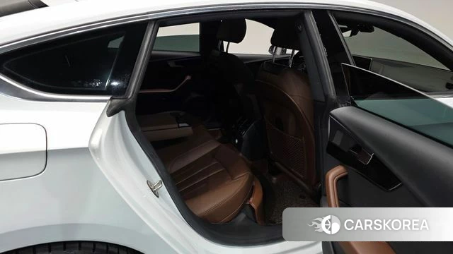 Audi A5 (F5) 2019 Белый из Кореи, фото 2