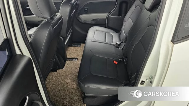 Kia The New Kia Ray 2023 Белый из Кореи, фото 2