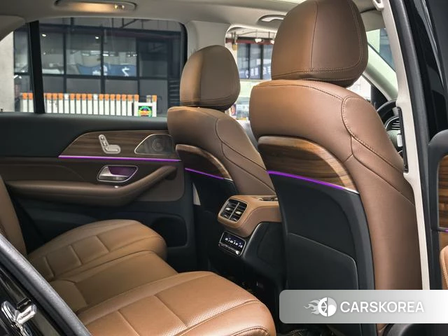 Mercedes-Benz GLE 2023 Черный из Китая, фото 2
