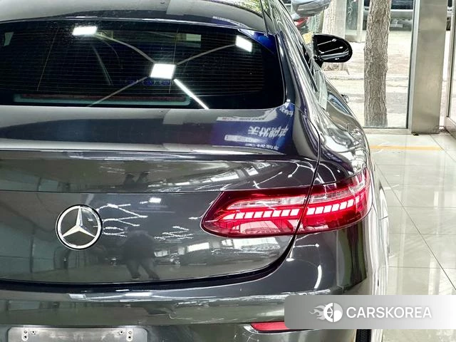 Mercedes-Benz E-Class 2021 Темно-серый из Китая, фото 2
