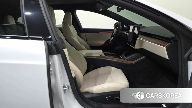 Tesla Model S 2026 Белый из Кореи, фото 2