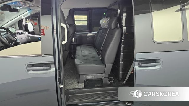 Hyundai Staria 2024 Серый из Кореи, фото 2