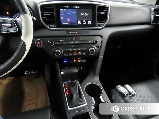Kia Sportage The Bold 2019 Серебряный из Кореи, фото 2