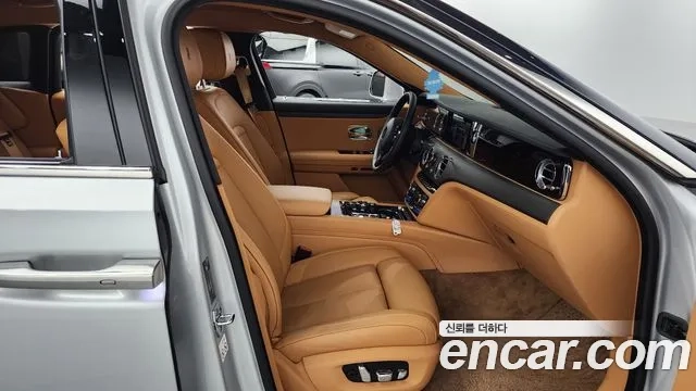 Rolls-Royce Ghost 2nd Generation 2021 Серебряный двухцветный из Кореи, фото 2