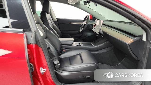 Tesla Model 3 2022 Красный из Кореи, фото 2