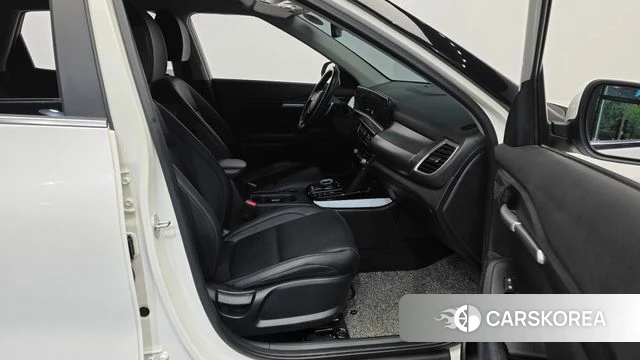 Kia The New Seltos 2023 Белый из Кореи, фото 2