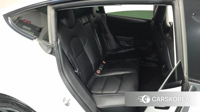 Tesla Model 3 2022 Белый из Кореи, фото 2