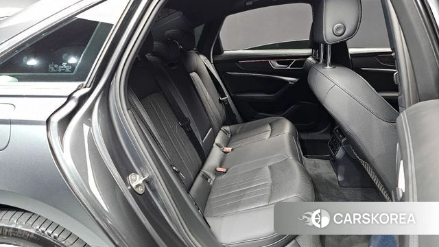 Audi A6 (C8) 2021 Серый из Кореи, фото 2