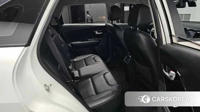 Kia Niro 2018 Белый из Кореи, фото 2