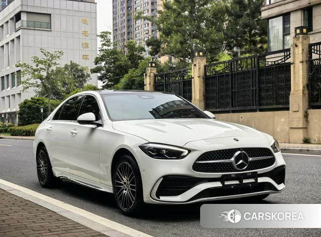 Mercedes-Benz C-class 2025 Белый из Китая, фото 2