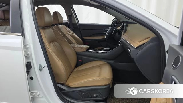 Hyundai Sonata (DN8) 2019 Белый из Кореи, фото 2