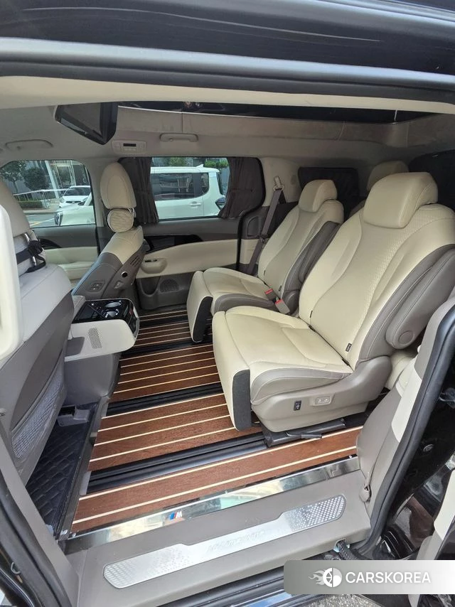 Kia The New Carnival 4th Generation 2024 Черный из Кореи, фото 2