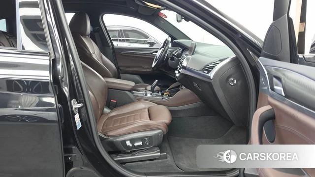 BMW X4 (G02) 2020 Черный из Кореи, фото 2