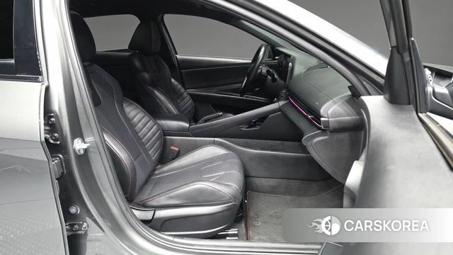 Hyundai Avante (CN7) 2021 Серый из Кореи, фото 2