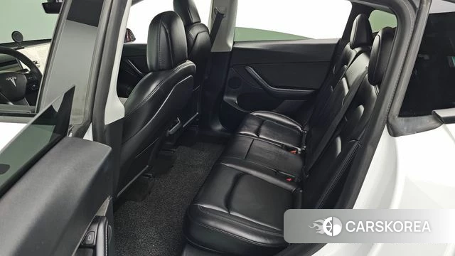 Tesla Model Y 2021 Белый из Кореи, фото 2