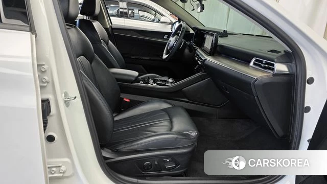 Kia K5 3rd generation 2022 Белый из Кореи, фото 2