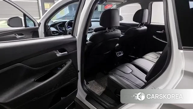 Hyundai The New Santa Fe 2022 Белый из Кореи, фото 2