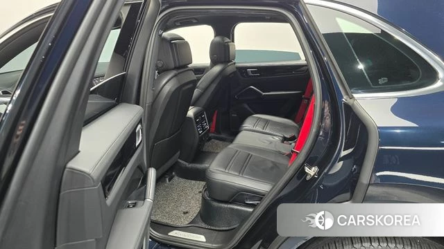 Porsche Cayenne (PO536) id 4918249 из Кореи 2