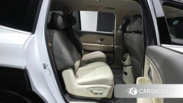 Hyundai Ionic 9 2026 Белый из Кореи, фото 2