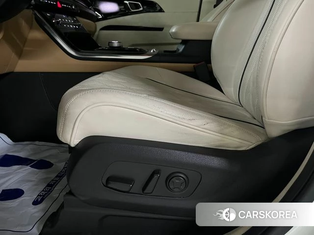 Kia Carnival 4th generation 2022 Белый из Кореи, фото 2