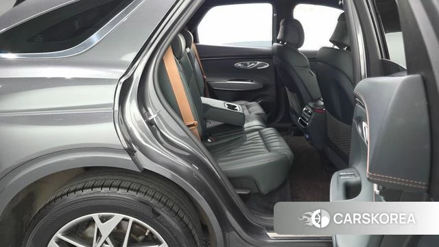 Genesis GV70 2022 Серый из Кореи, фото 2