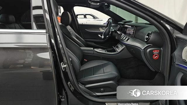 Mercedes-Benz E-Class W213 2021 Черный из Кореи, фото 2