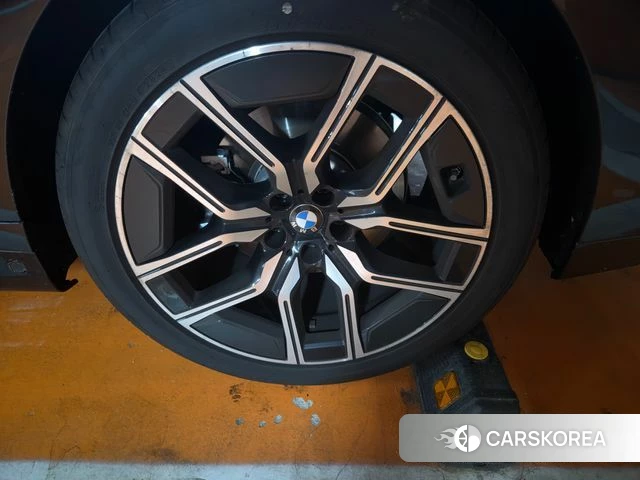 BMW 7 Series (G70) 2025 Черный из Кореи, фото 2