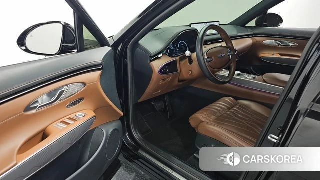 Genesis GV70 2021 Черный из Кореи, фото 2