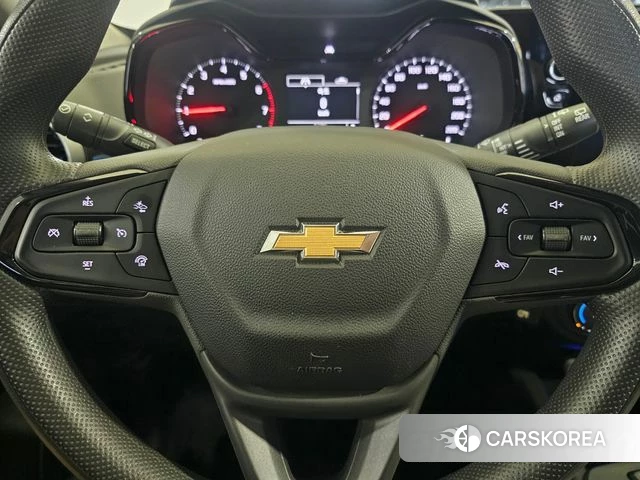 Chevrolet (GM Daewoo) Trax Crossover 2024 Белый из Кореи, фото 2