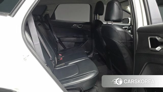 Kia Sportage 5th Generation 2022 Белый из Кореи, фото 2