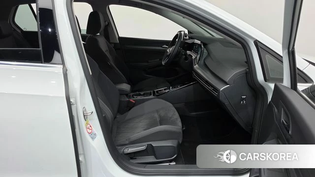 Volkswagen Golf 8th Generation id 4965052 из Кореи 2