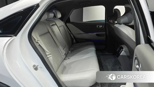 Hyundai Ionic 6 2022 Белый из Кореи, фото 2
