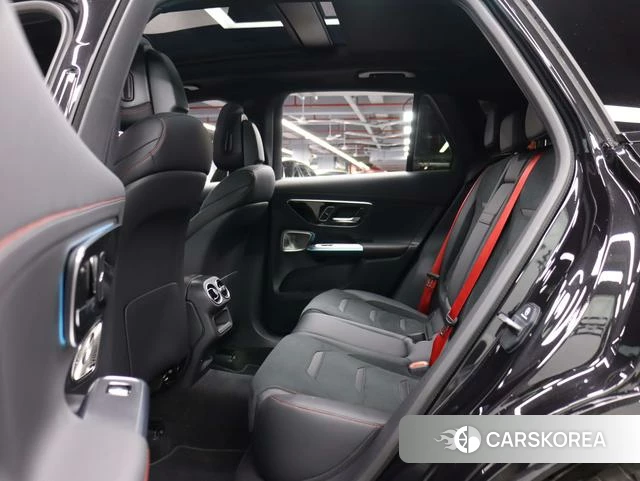 Mercedes-Benz AMG GLC 2026 Черный из Китая, фото 2