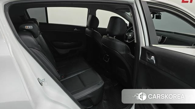 Kia Sportage 4th Generation 2018 Белый из Кореи, фото 2