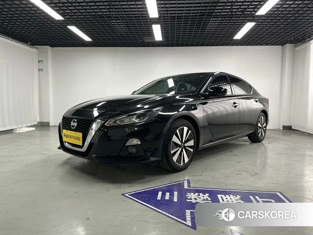 Nissan Altima 2021 Черный из Китая, фото 2