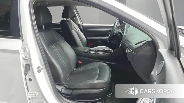Hyundai Sonata (DN8) 2022 Белый из Кореи, фото 2