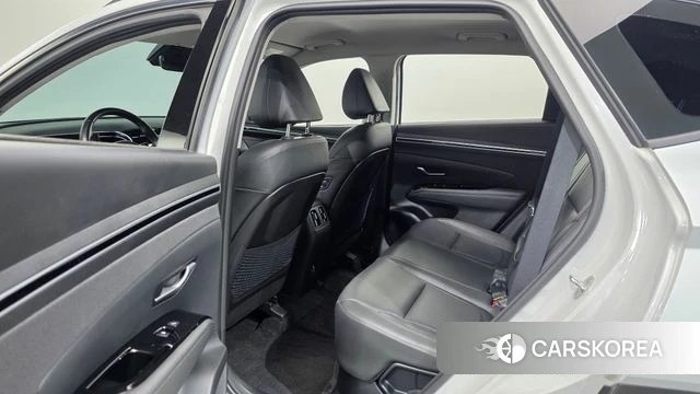 Hyundai Tucson Hybrid (NX4) 2021 Белый из Кореи, фото 2