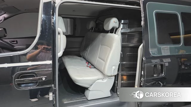 Hyundai The New Grand Starex 2019 Черный из Кореи, фото 2