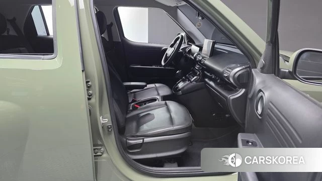 Hyundai Casper 2022 Темно-зеленый из Кореи, фото 2