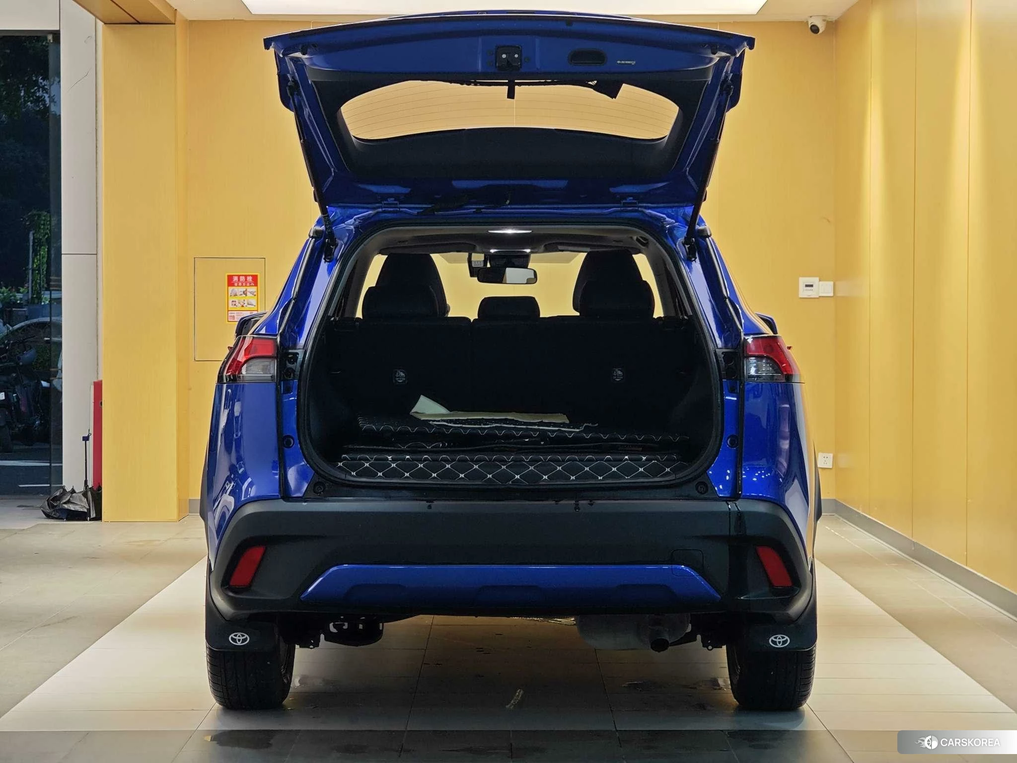 Toyota Corolla 2022 Синий из Китая, фото 2
